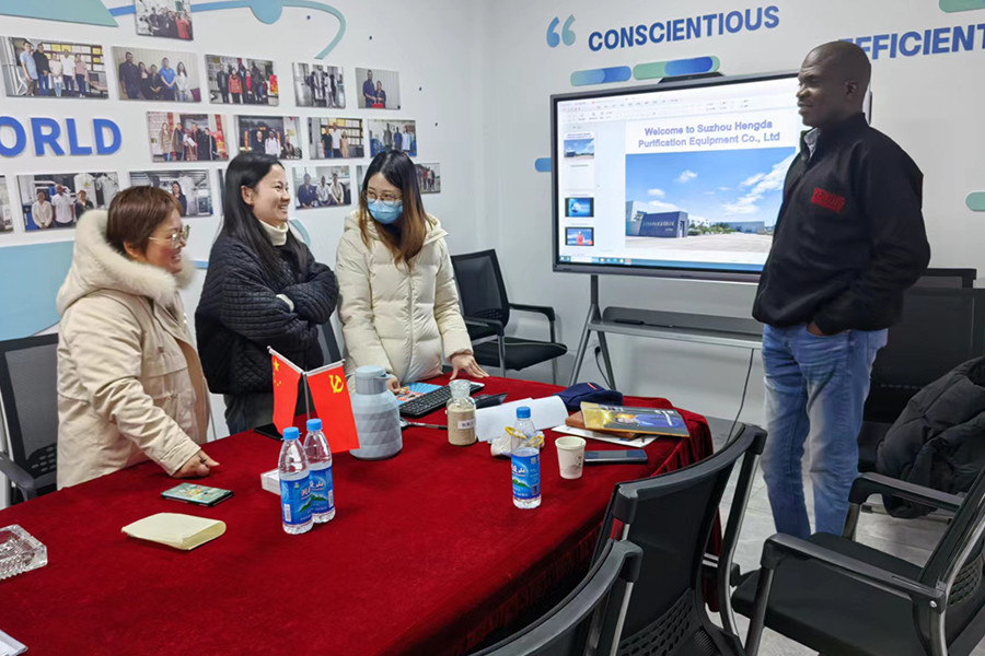 Klantfabrieksinspectie in Nigeria